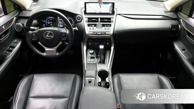 Lexus NX300h id 3936860 из Кореи 17