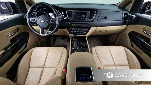 Kia The New Carnival id 3515080 из Кореи 17