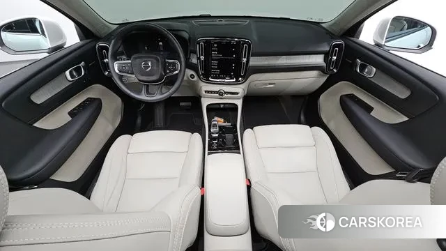 Volvo XC40 id 3321819 из Кореи 17