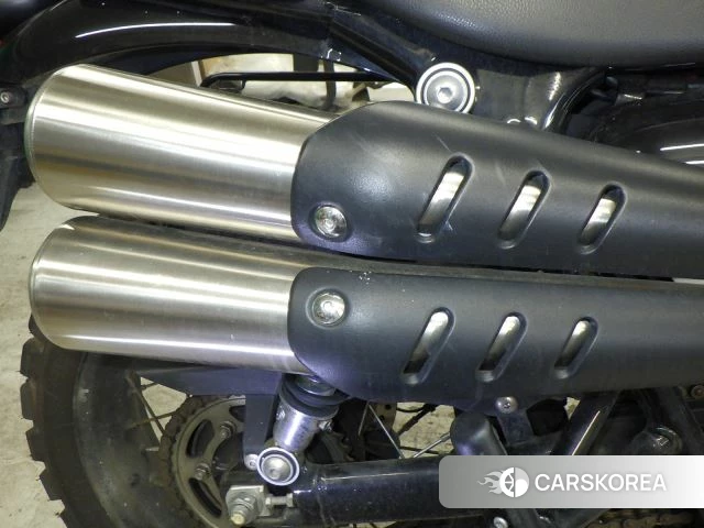 Triumph STREET SCRAMBLER id 3946675 из Японии 29