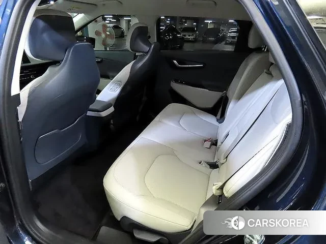 Kia EV6 id 3757432 из Кореи 17