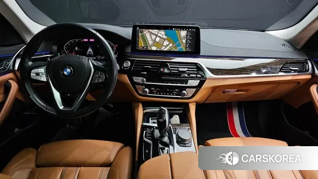 BMW 5 Series (G30) id 3407264 из Кореи 17