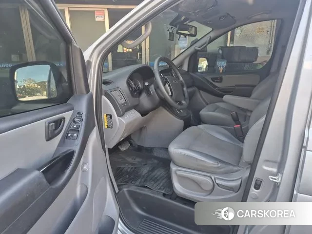 Hyundai The New Grand Starex id 3407568 из Кореи 16