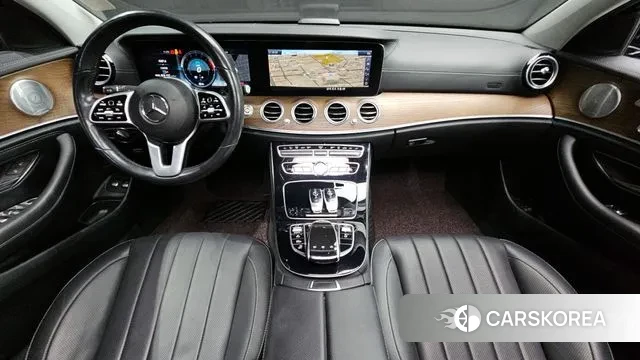 Mercedes-Benz E-Class W213 id 3601839 из Кореи 17