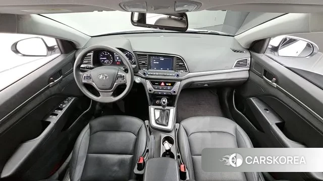 Hyundai Avante AD id 3474921 из Кореи 17