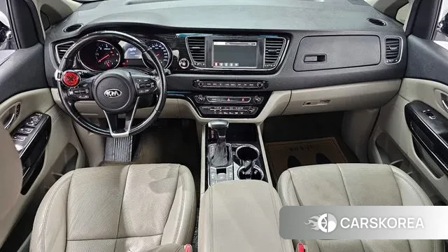 Kia The New Carnival id 3748347 из Кореи 17