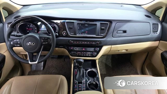 Kia The New Carnival id 4339693 из Кореи 17