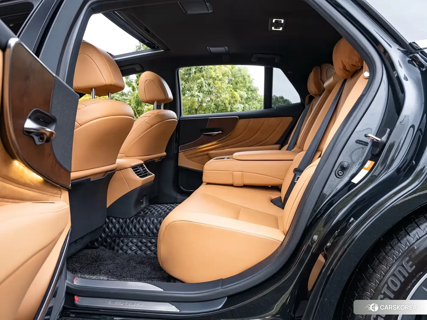 Lexus LS id 4514231 из Китая 21