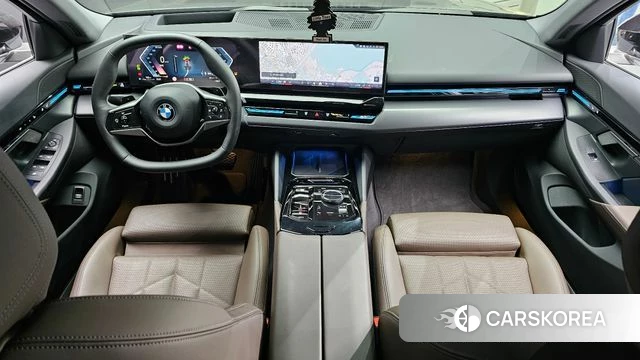 BMW 5 Series (G60) id 4222807 из Кореи 27