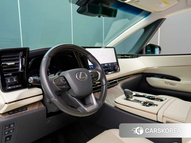 Lexus LM id 4262245 из Китая 16