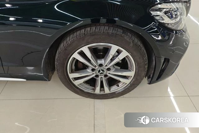 Mercedes-Benz Class C id 4256160 из Китая 14
