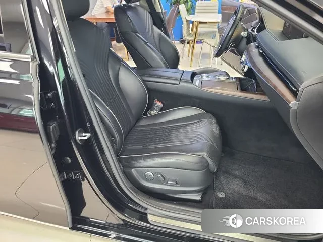 Genesis G80 (RG3) id 3054966 из Кореи 17