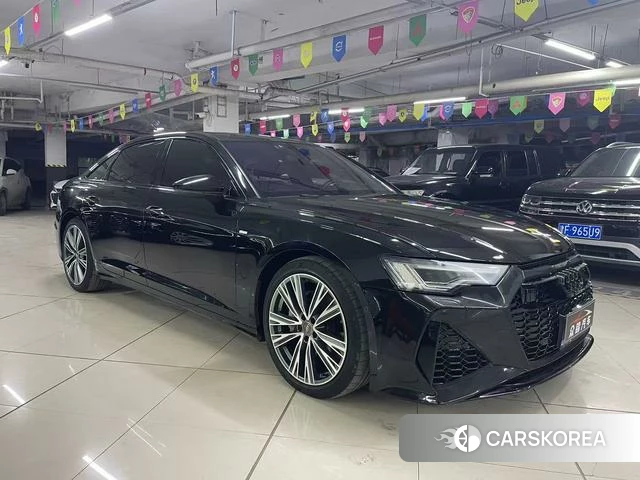 Audi A6L id 4208976 из Китая 7