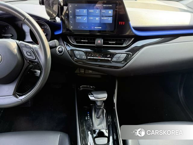 Toyota C-HR id 4259215 из Китая 12