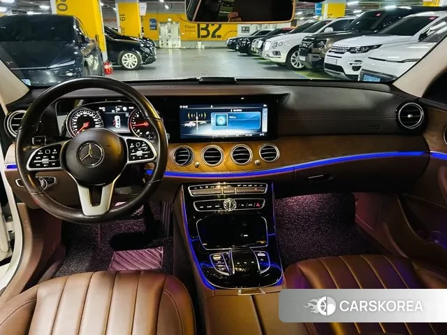 Mercedes-Benz E-Class W213 id 3098234 из Кореи 17