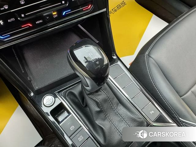 Volkswagen Passat id 4258660 из Китая 25