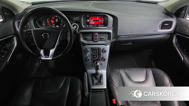 Volvo V40 Cross-Country id 3808259 из Кореи 17