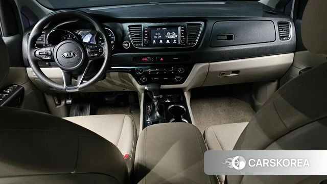 Kia The New Carnival id 3966118 из Кореи 17