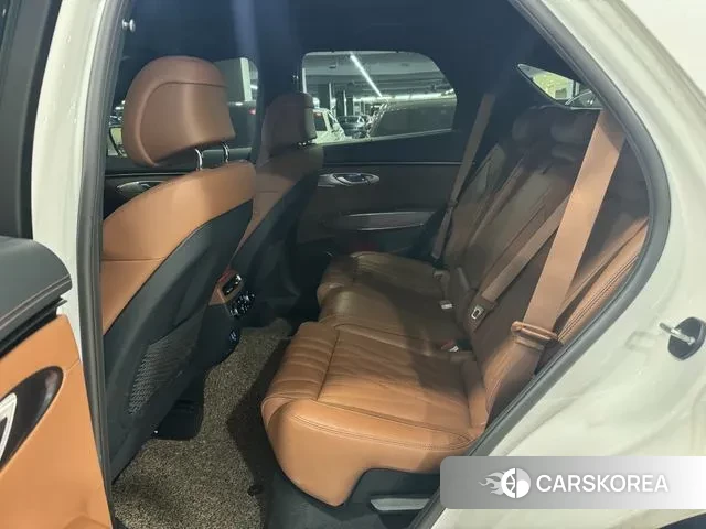 Genesis GV70 id 3355256 из Кореи 16