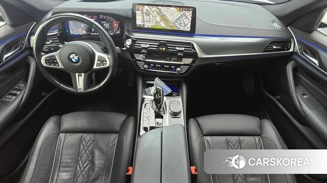 BMW 5 Series (G30) id 4665626 из Кореи 17