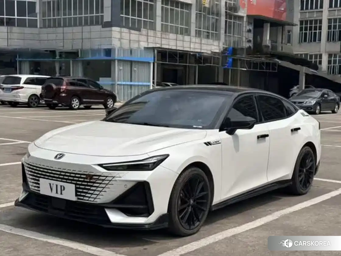 Chang'an UNI-V id 4599814 из Китая 14