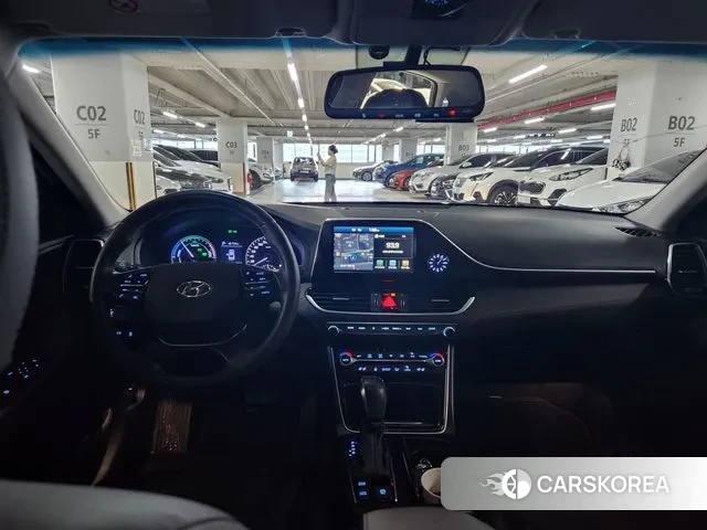 Hyundai Grandeur IG Hybrid id 3123239 из Кореи 17