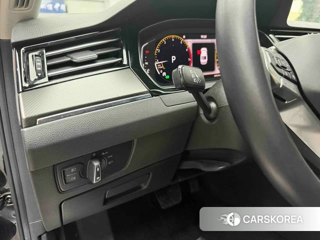 Volkswagen Magotan id 4399729 из Китая 31
