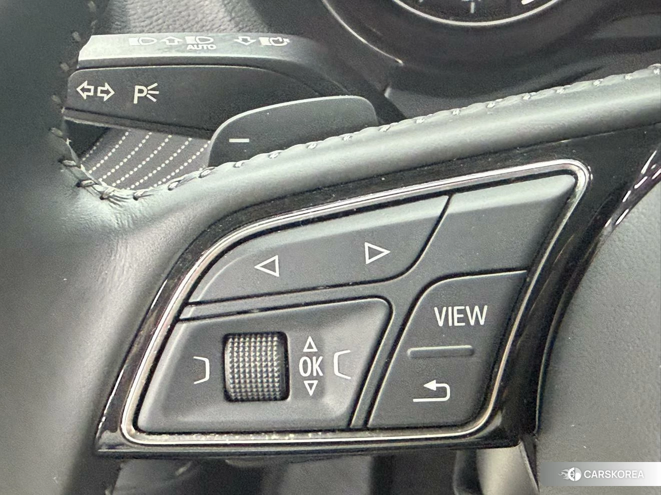Audi Q2L id 4453676 из Китая 18