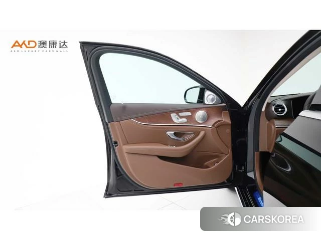 Mercedes-Benz E-class id 4271320 из Китая 7