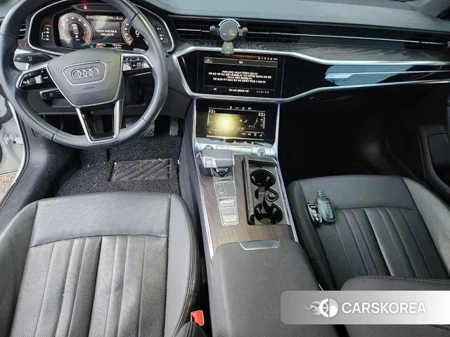 Audi A6 (C8) id 3059392 из Кореи 16