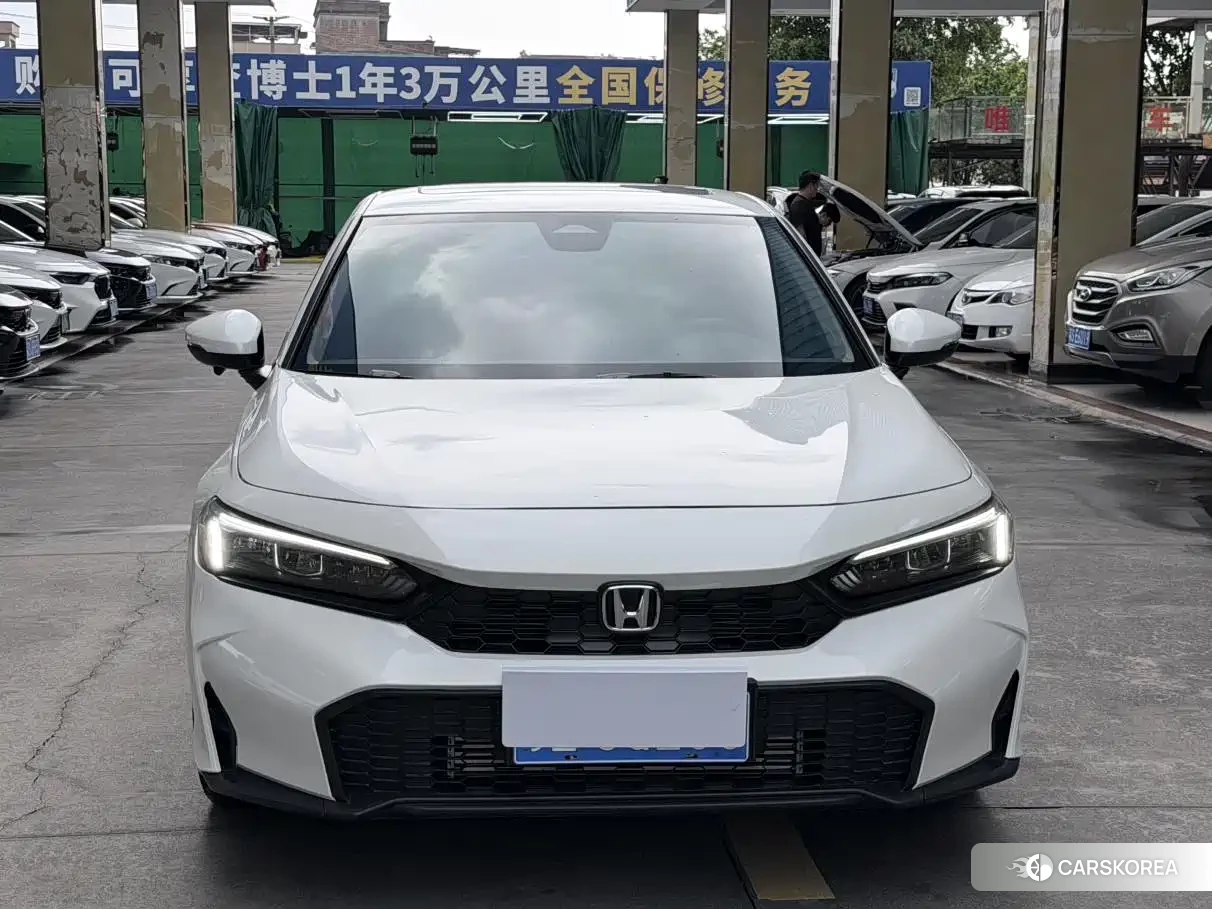 Honda Civic id 4545850 из Китая 11