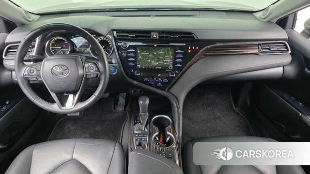 Toyota Camry (XV70) id 3879888 из Кореи 17