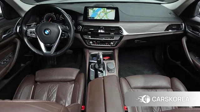 BMW 5 Series (G30) id 3505252 из Кореи 17