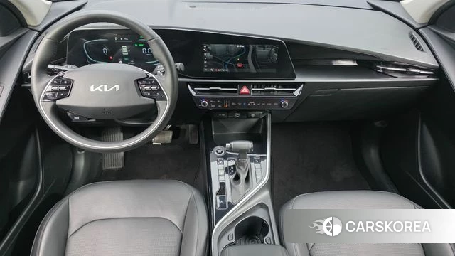 Kia Di Ol Nu Niro id 4244225 из Кореи 17