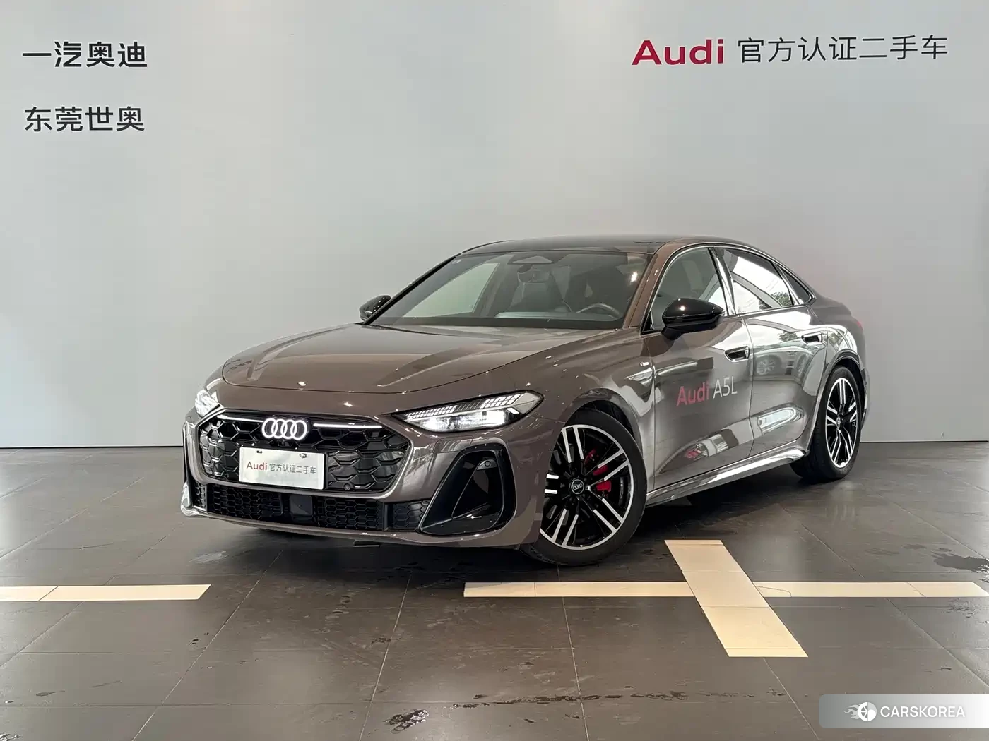 Audi A5L id 4548075 из Китая 13