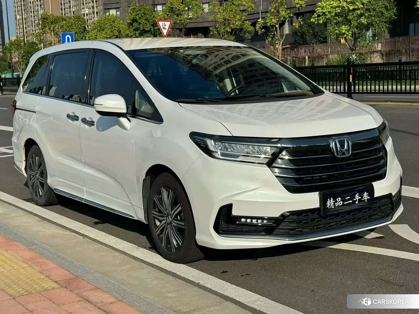 Honda Odyssey id 4686043 из Китая 7
