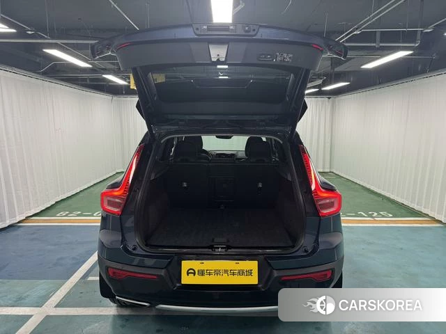 Volvo XC40 id 4207278 из Китая 17