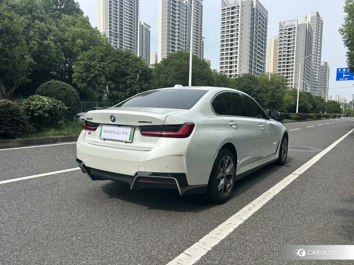 BMW i3 id 4513530 из Китая 17