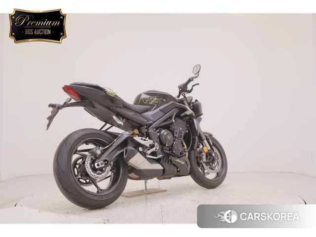 Triumph STREET TRIPLE 765 RS 2025 из Японии, фото 4