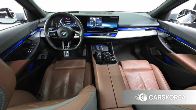BMW 5 Series (G60) id 4739683 из Кореи 29