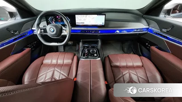 BMW 7 Series (G70) id 3620430 из Кореи 17