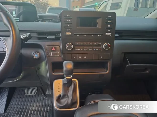 Hyundai Staria id 3411070 из Кореи 8