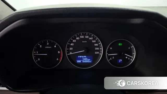 Hyundai The New Grand Starex id 3718852 из Кореи 17