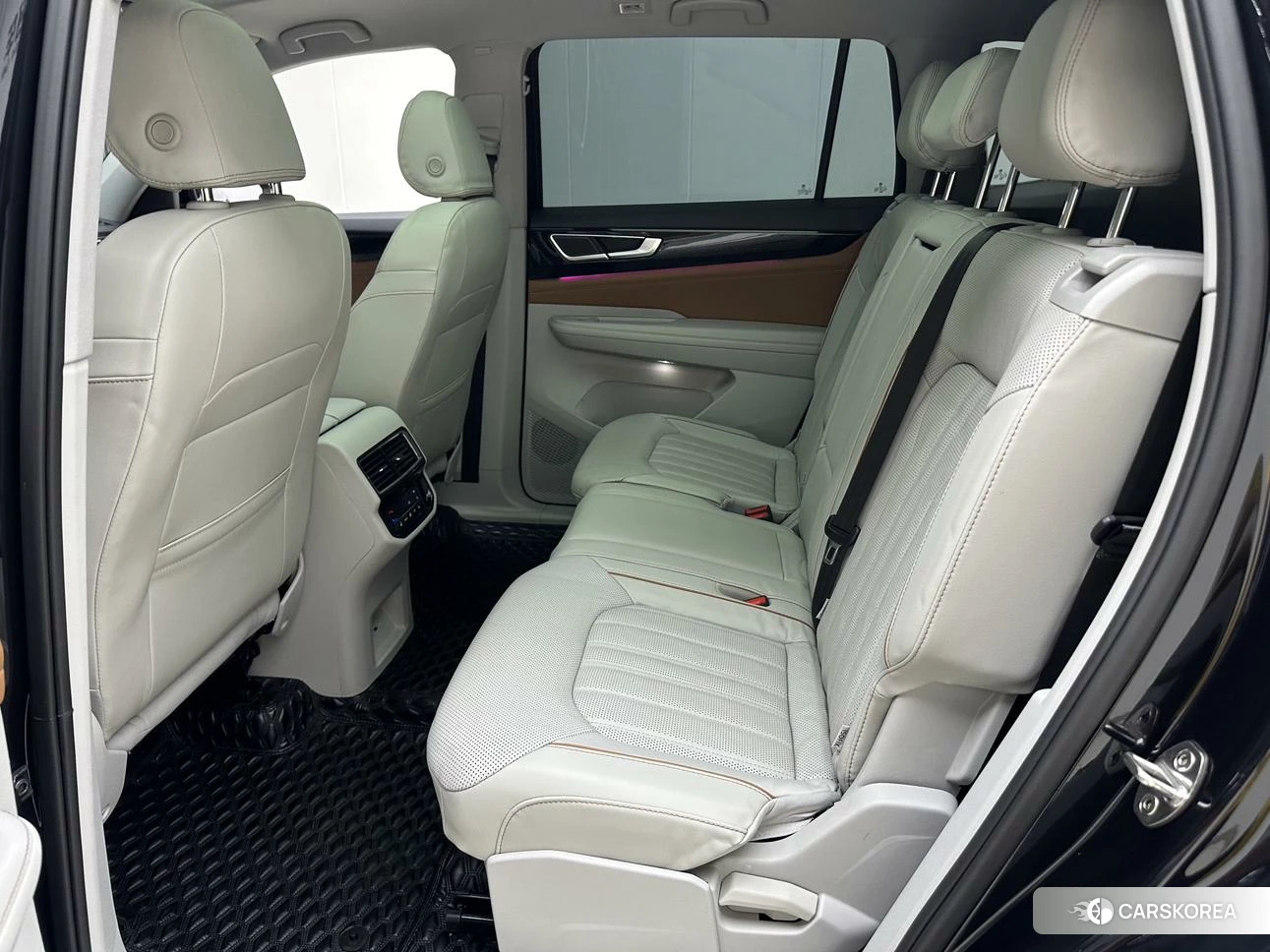 Volkswagen Tourang id 4420313 из Китая 15