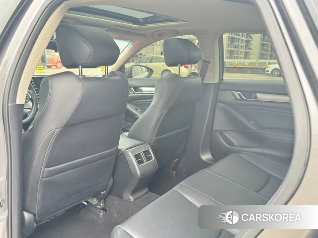 Honda Accord id 4273427 из Китая 13
