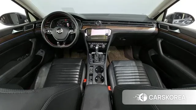 Volkswagen Passat GT (B8) id 3386213 из Кореи 17