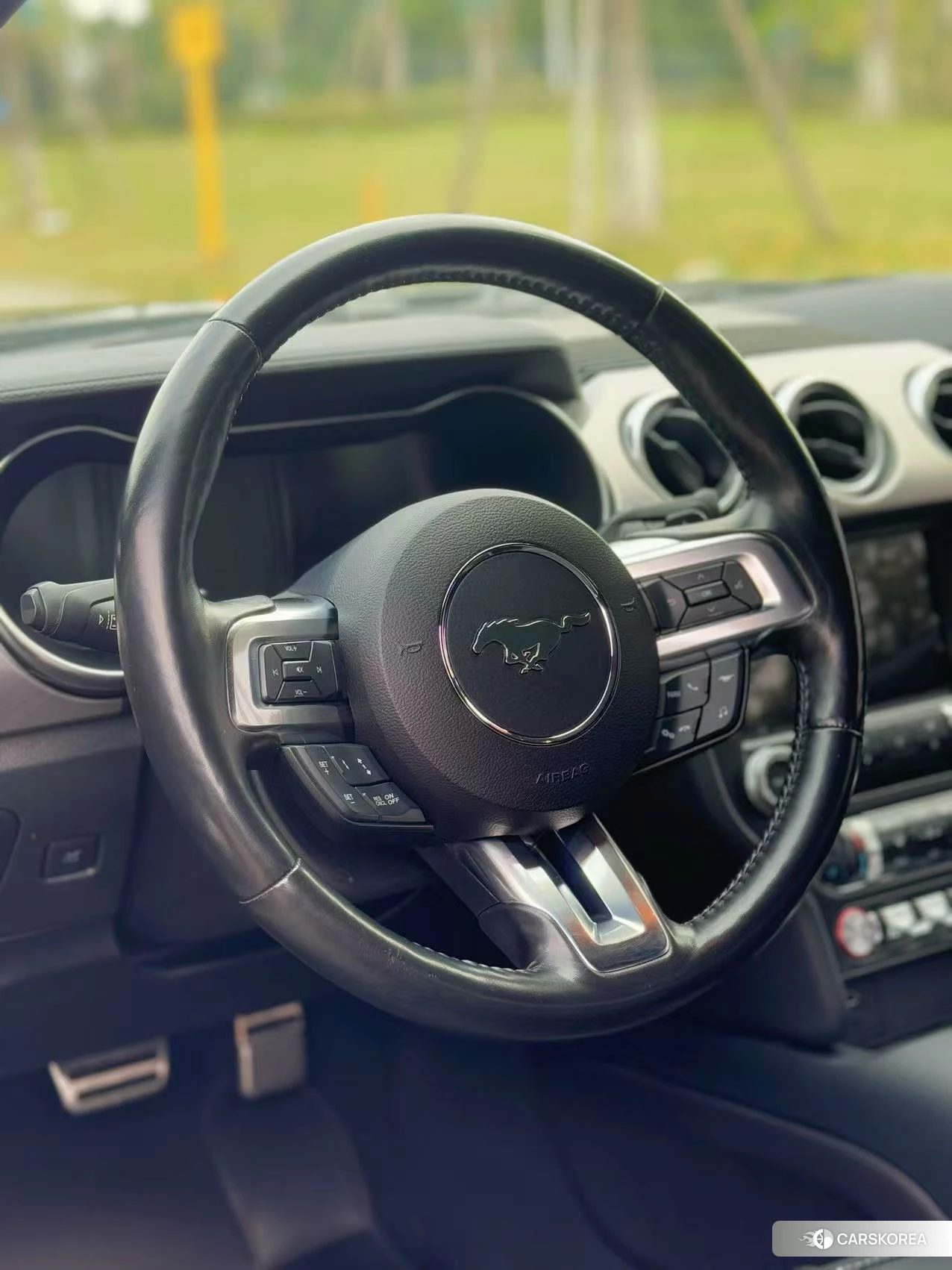 Ford Mustang id 4440609 из Китая 7