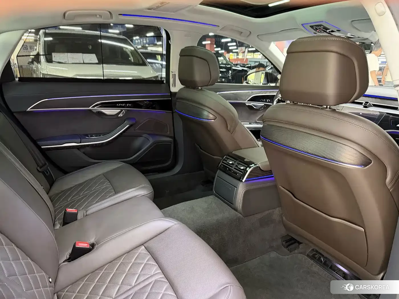 Audi A8 id 4628386 из Китая 19