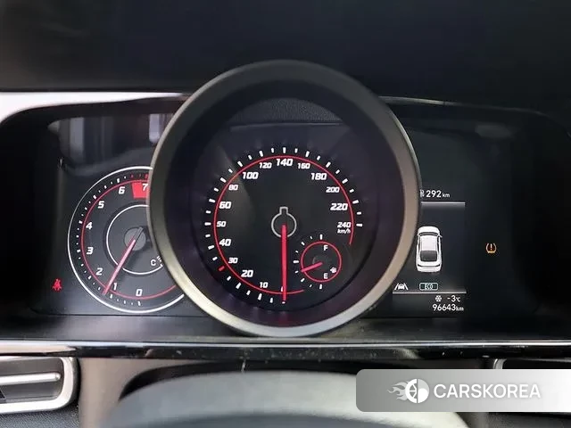 Hyundai Avante (CN7) id 3611548 из Кореи 13