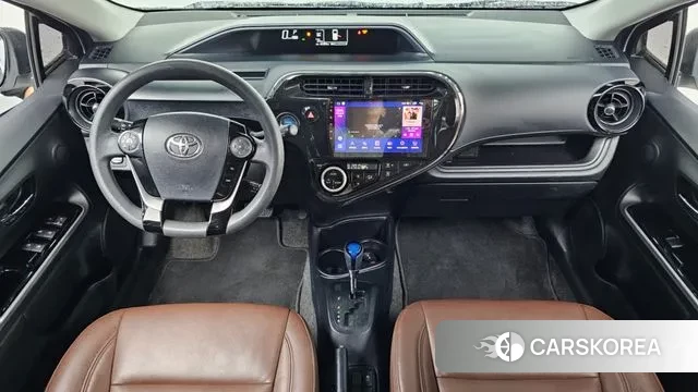 Toyota Prius C id 3034222 из Кореи 17